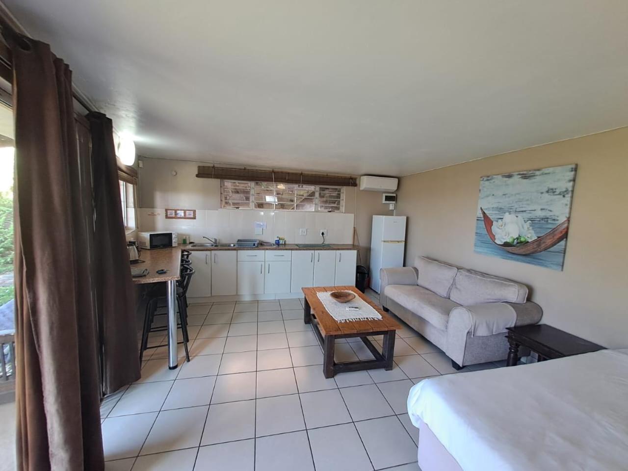 Beachfront Cabanas Amanzimtoti Esterno foto