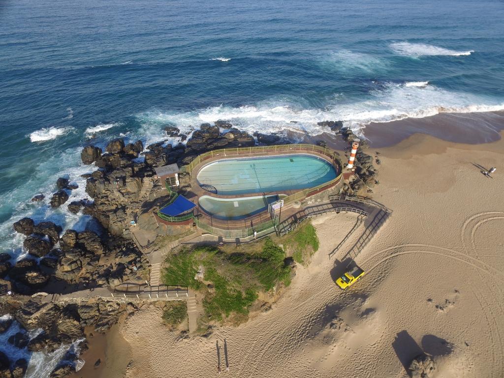 Beachfront Cabanas Amanzimtoti Esterno foto