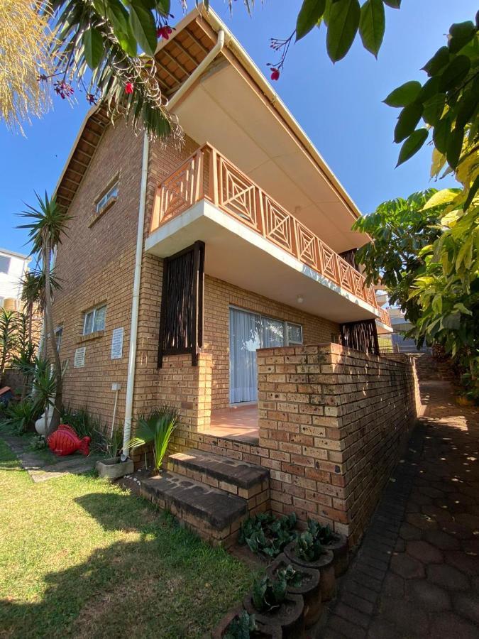 Beachfront Cabanas Amanzimtoti Esterno foto